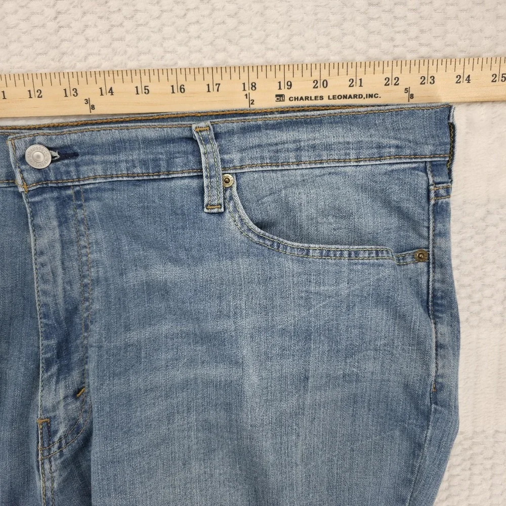 Levis 541 Athletic Taper Jeans Mens 47x28 Blue Medium Wash Denim Relaxed Fit